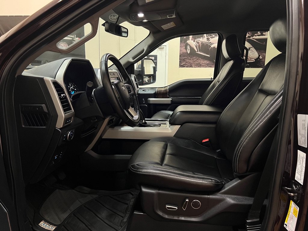 Used 2018 Ford F150 Lariat w/ Equipment Group 501A Mid AWD/4WD image 17