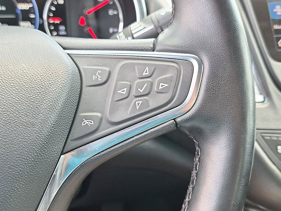 Used 2024 Chevrolet Malibu LT FWD image 18