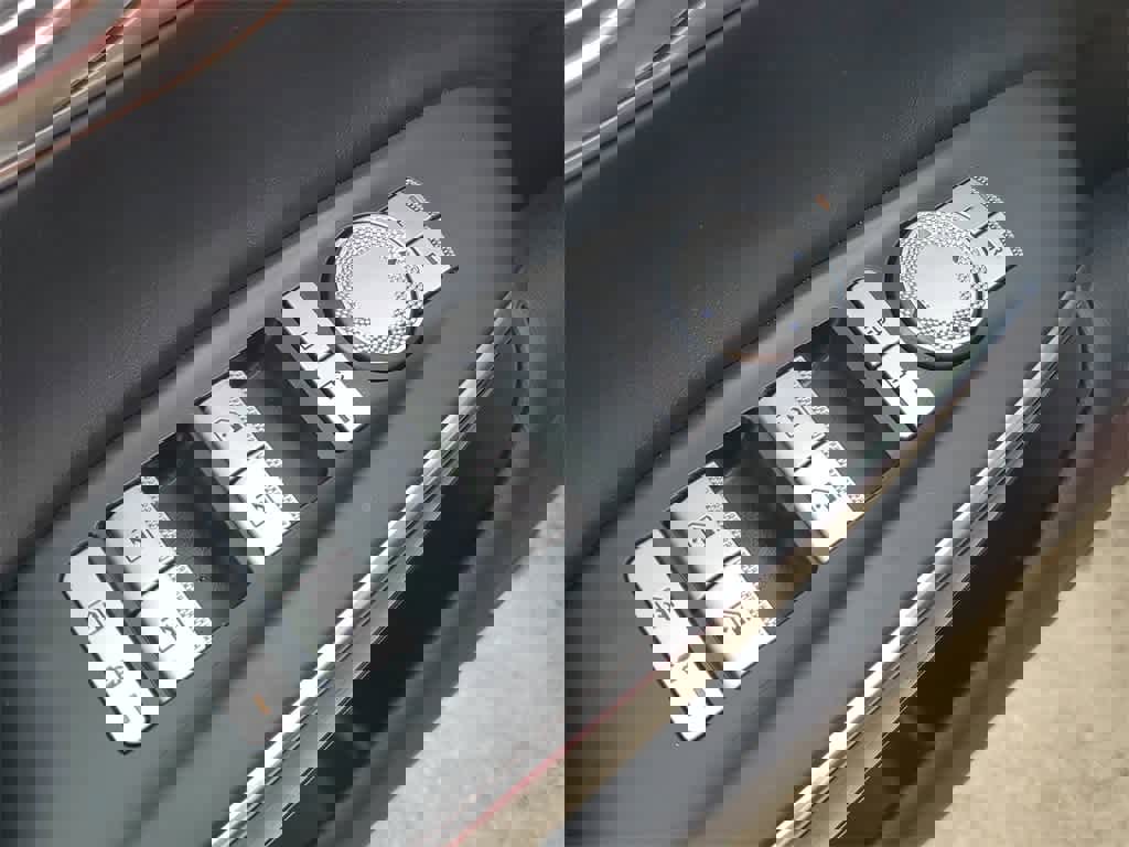 Used 2025 Genesis GV70 2.5T image 19