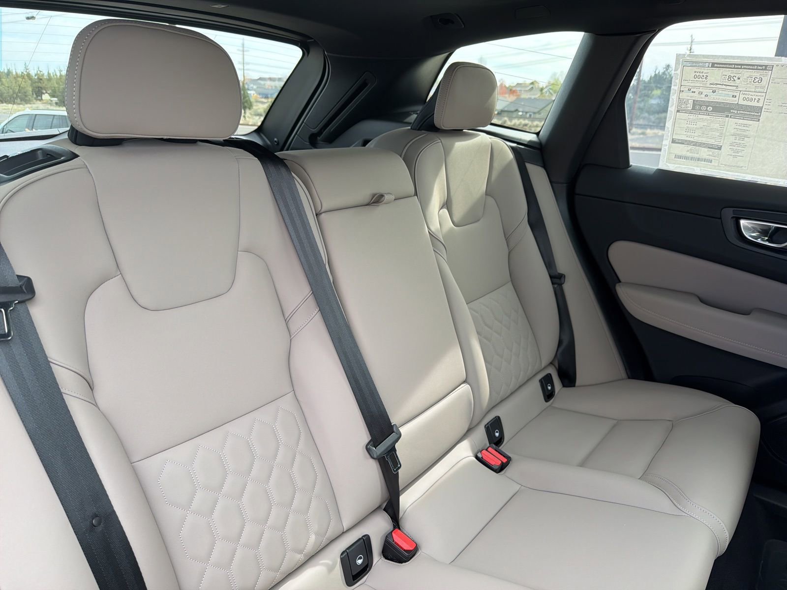 New 2026 Volvo XC60 T8 Plus w/ Protection Package Premier image 24