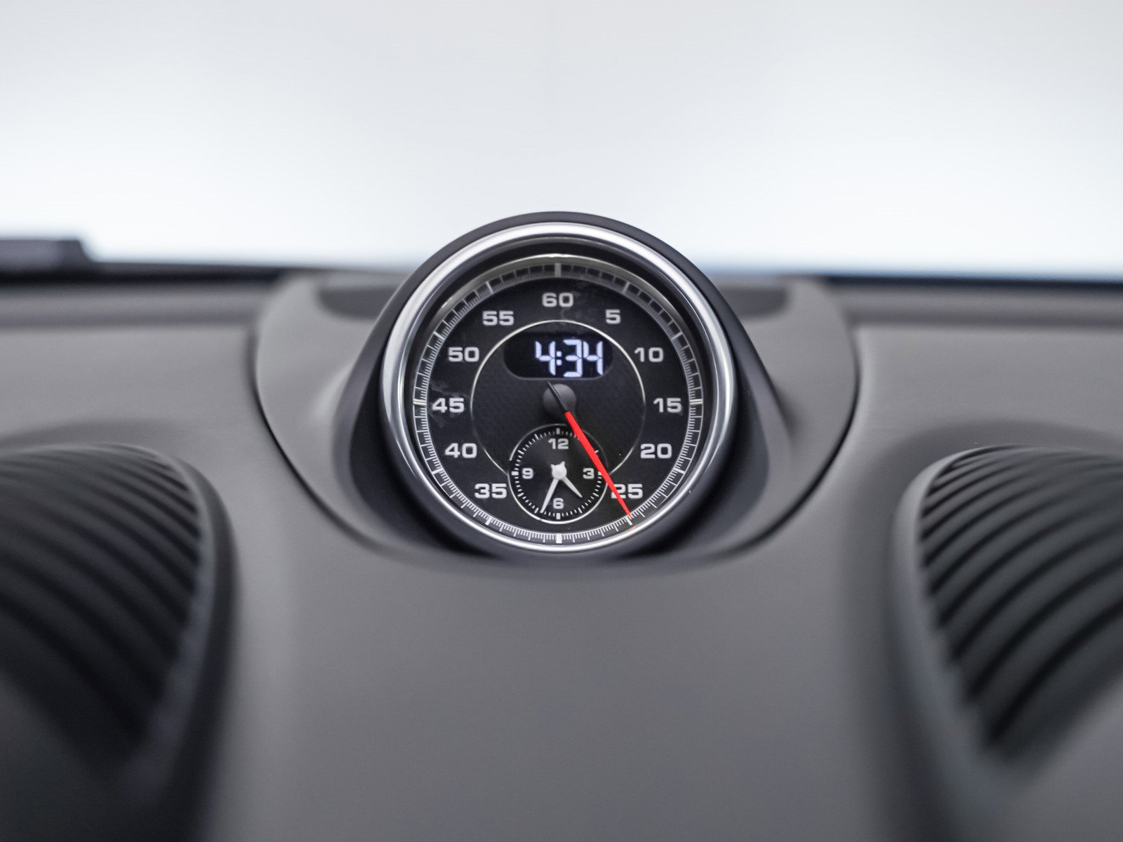 Used 2025 Porsche 718 Cayman GT4 image 22