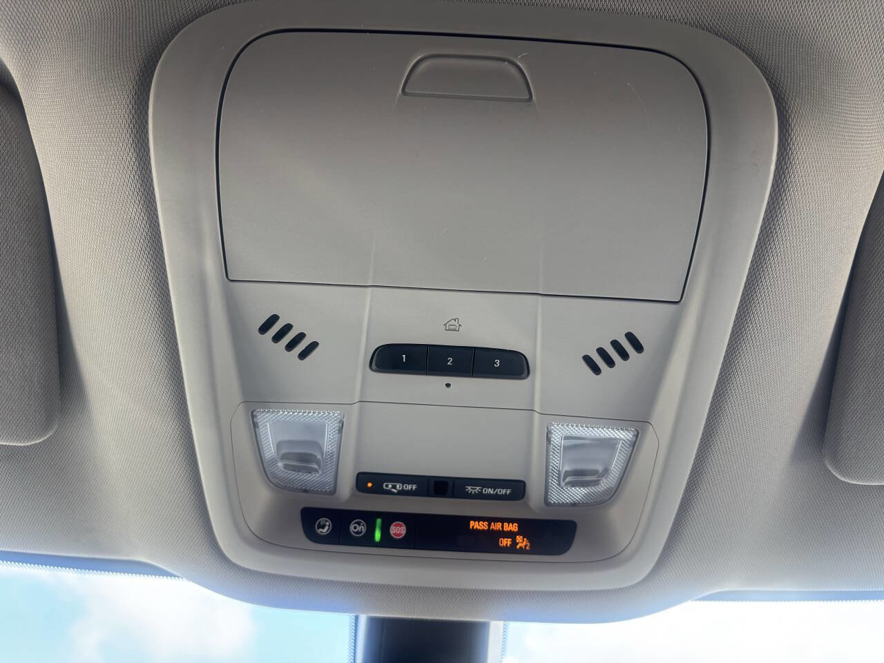 Used 2021 Buick Enclave Essence w/ Sound and Sites Package FWD image 38