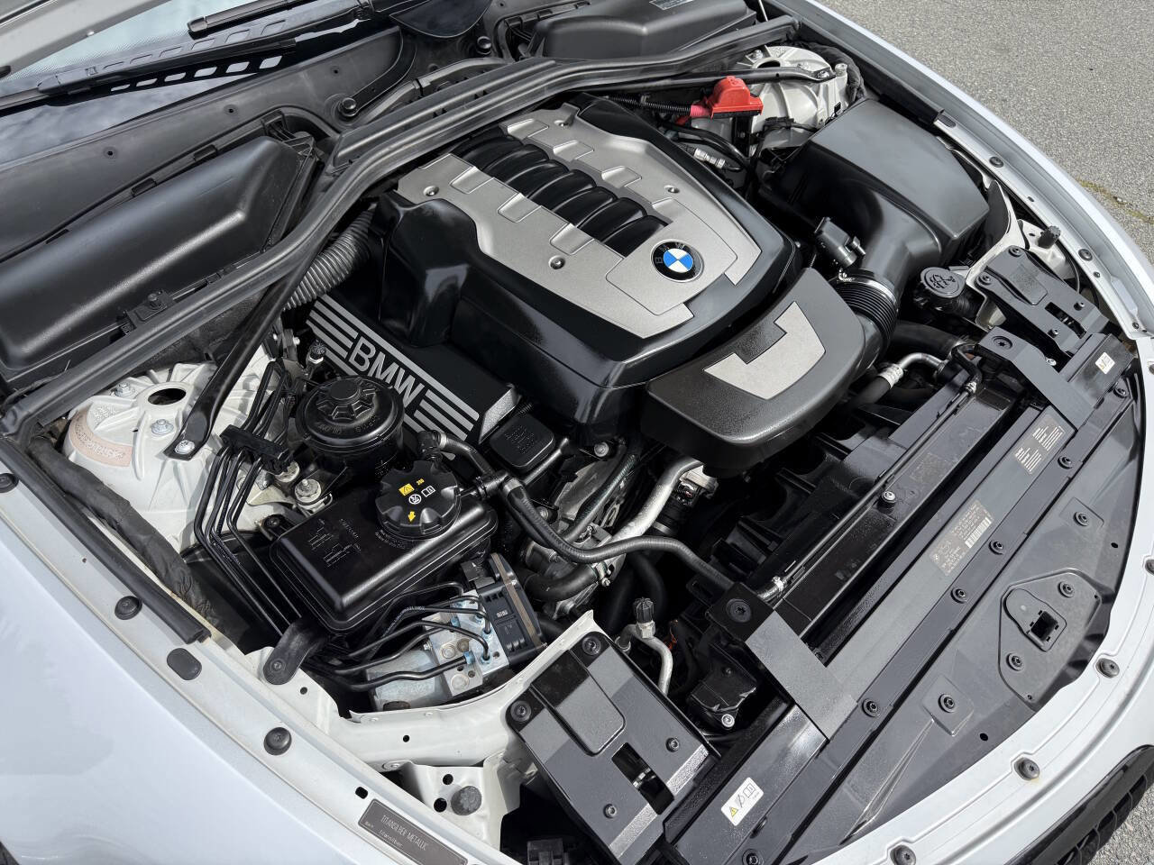 Used 2010 BMW 650i Coupe image 25