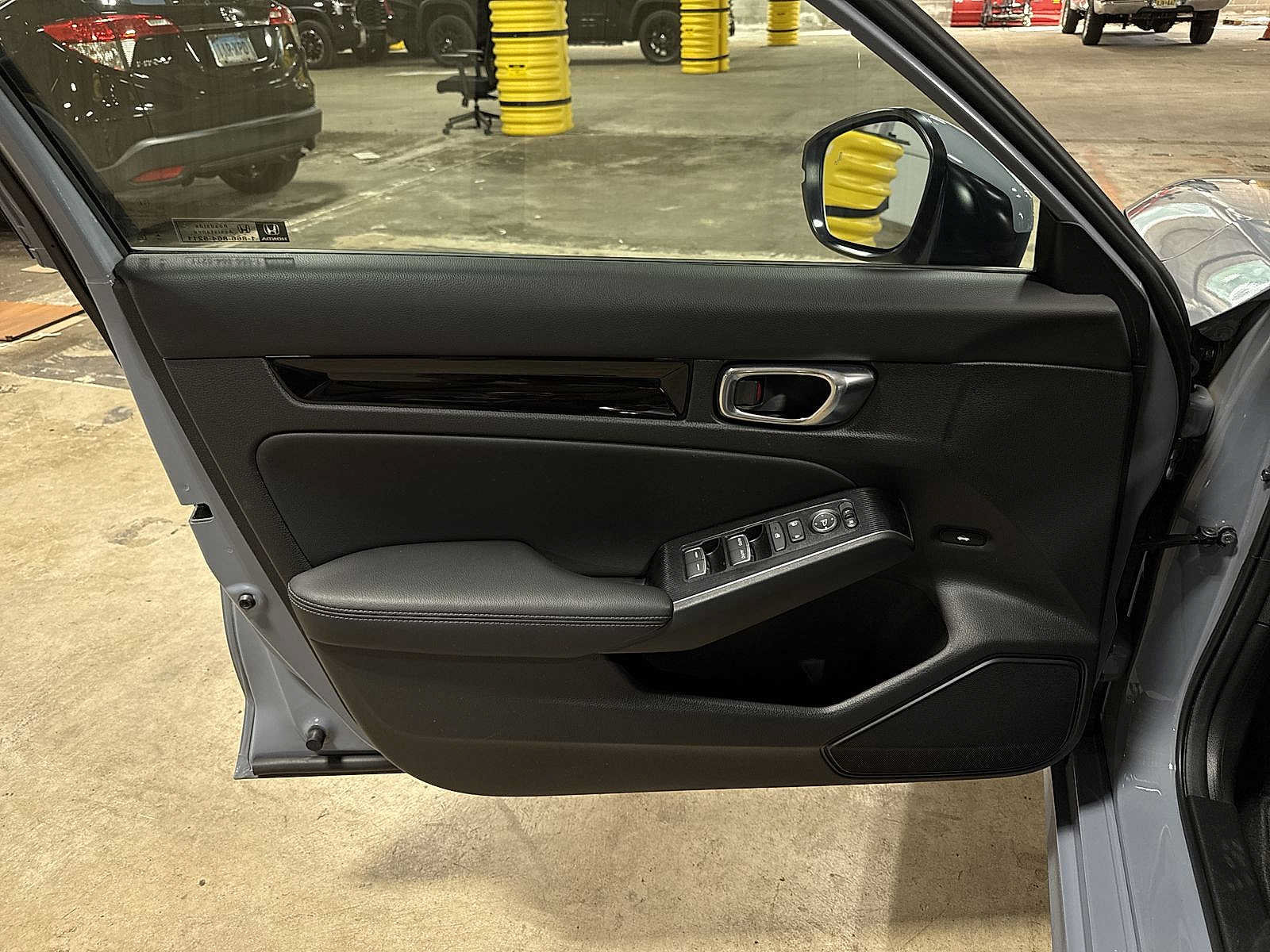 Used 2024 Honda Civic Touring image 31