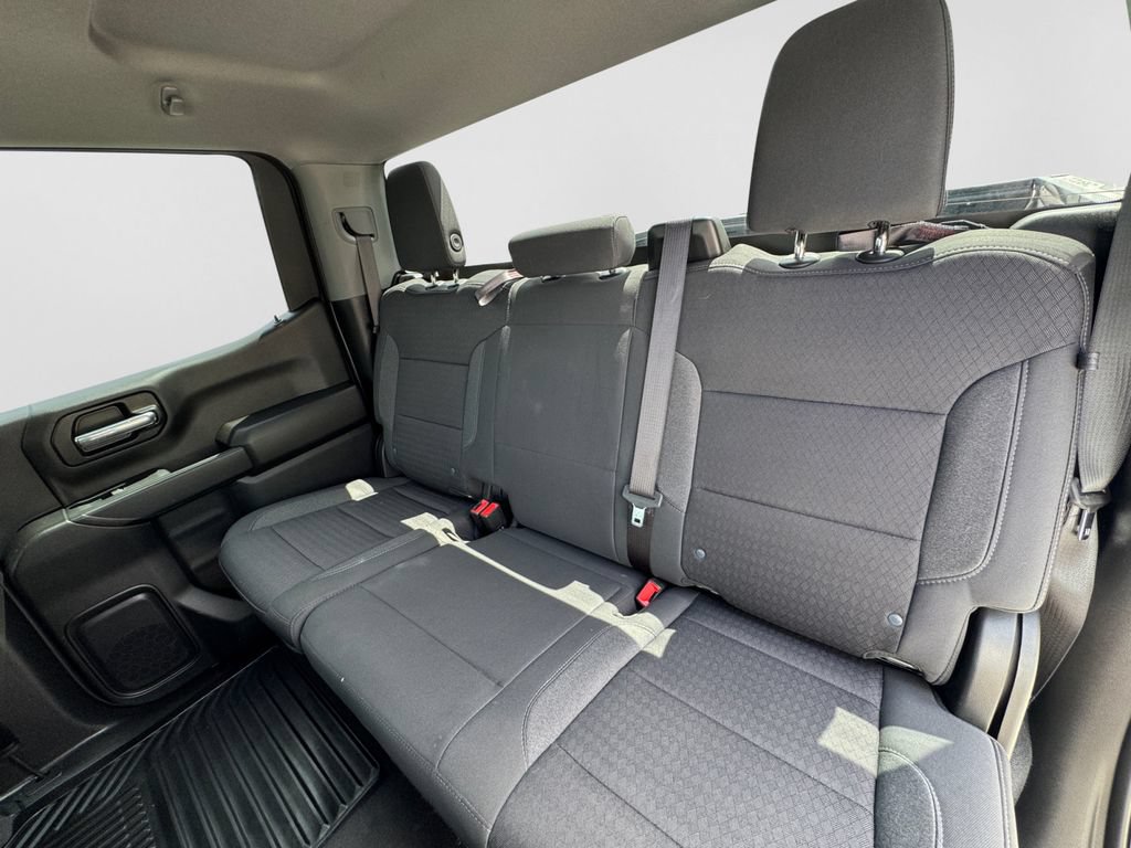 Used 2023 Chevrolet Silverado 1500 Custom AWD/4WD image 12