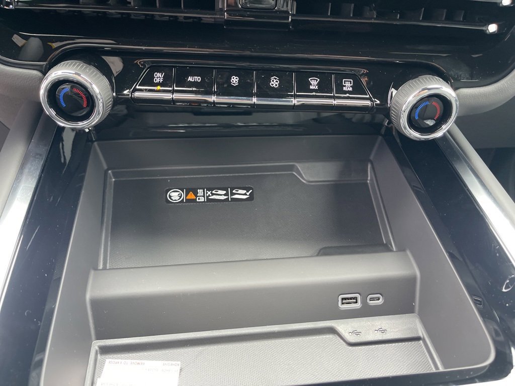 New 2026 Chevrolet Tahoe LT w/ Comfort Package image 32