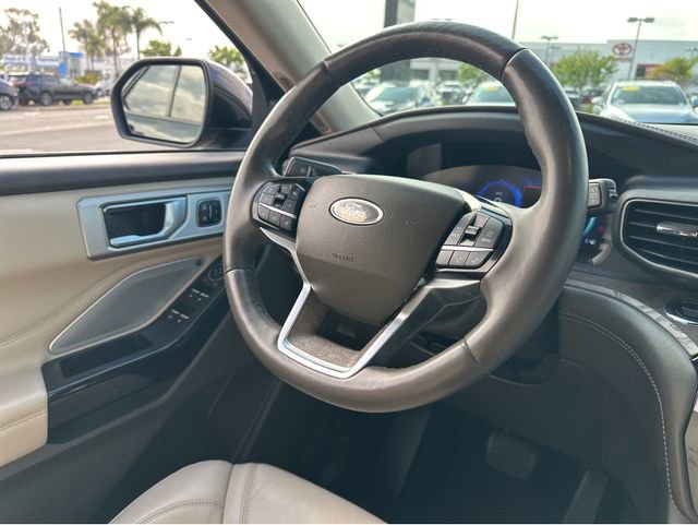 Used 2022 Ford Explorer Platinum w/ Equipment Group 601A image 38
