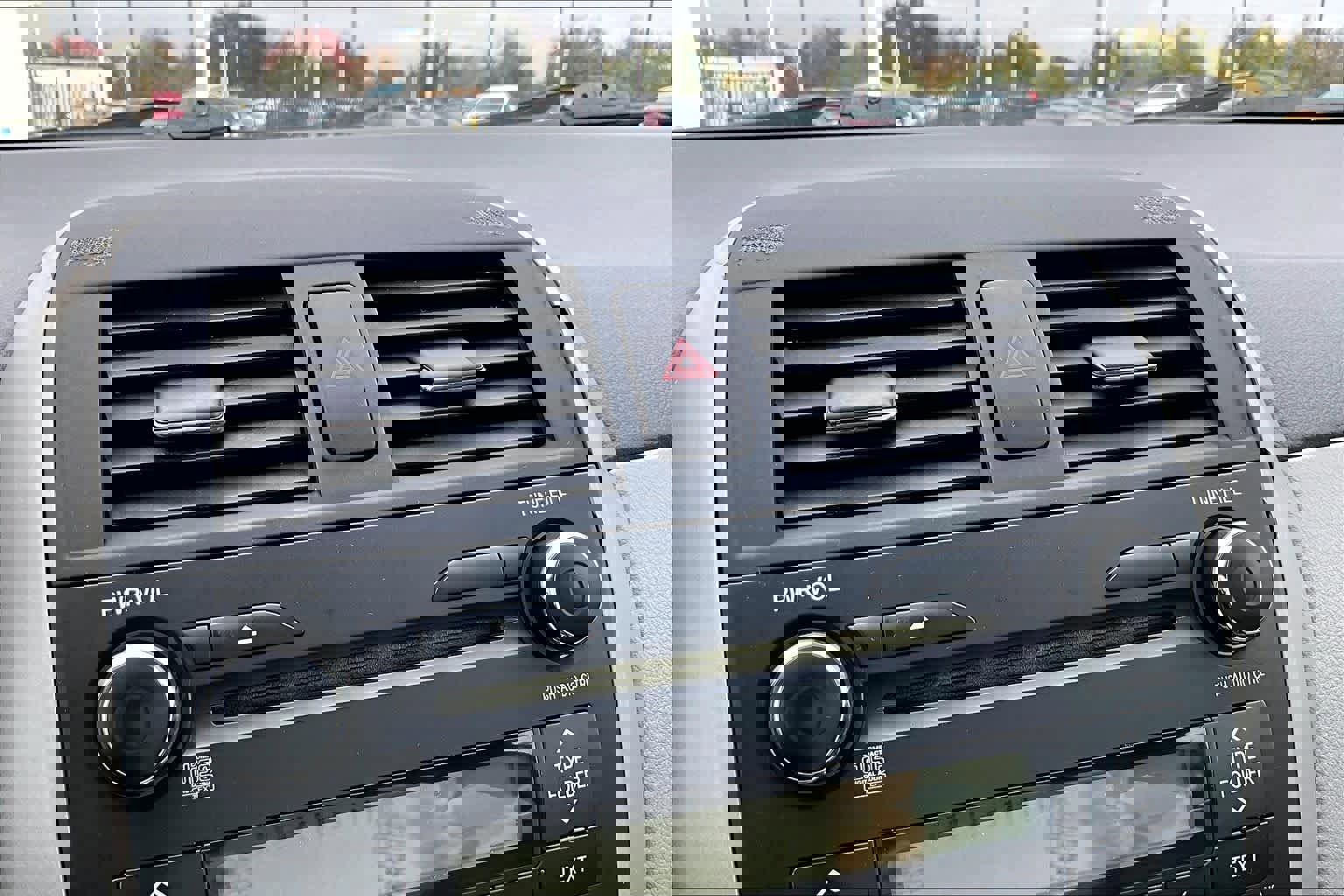 Used 2010 Toyota Corolla image 32