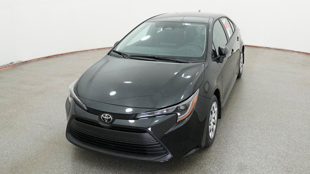 New 2026 Toyota Corolla LE FWD image 3
