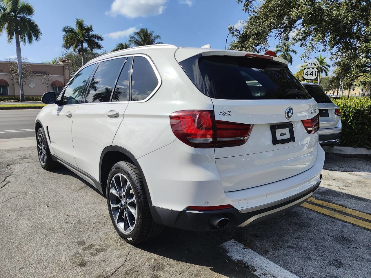Used 2017 BMW X5 xDrive35i AWD/4WD image 7