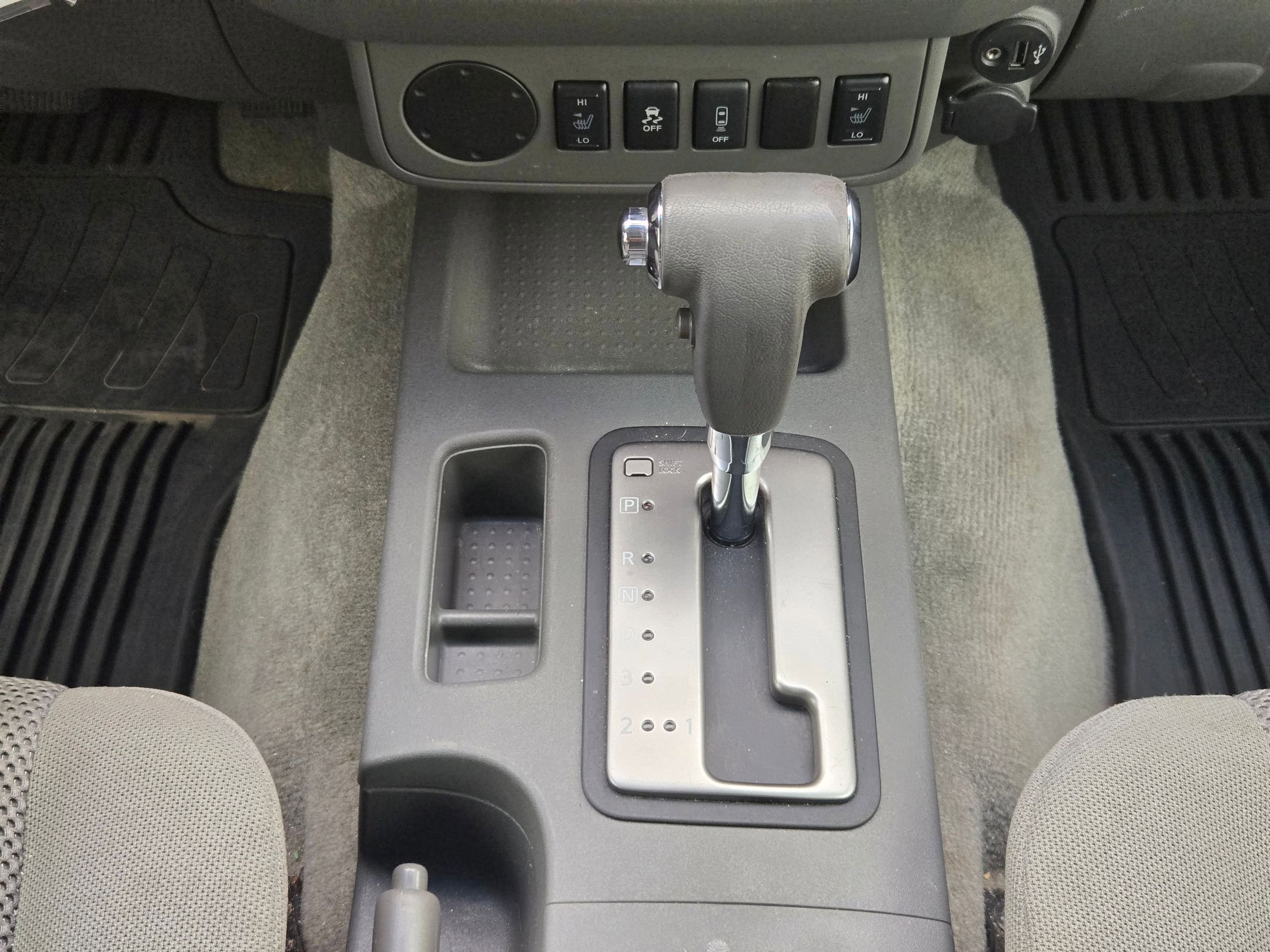 Used 2017 Nissan Frontier SV w/ SV Value Truck Package RWD image 19