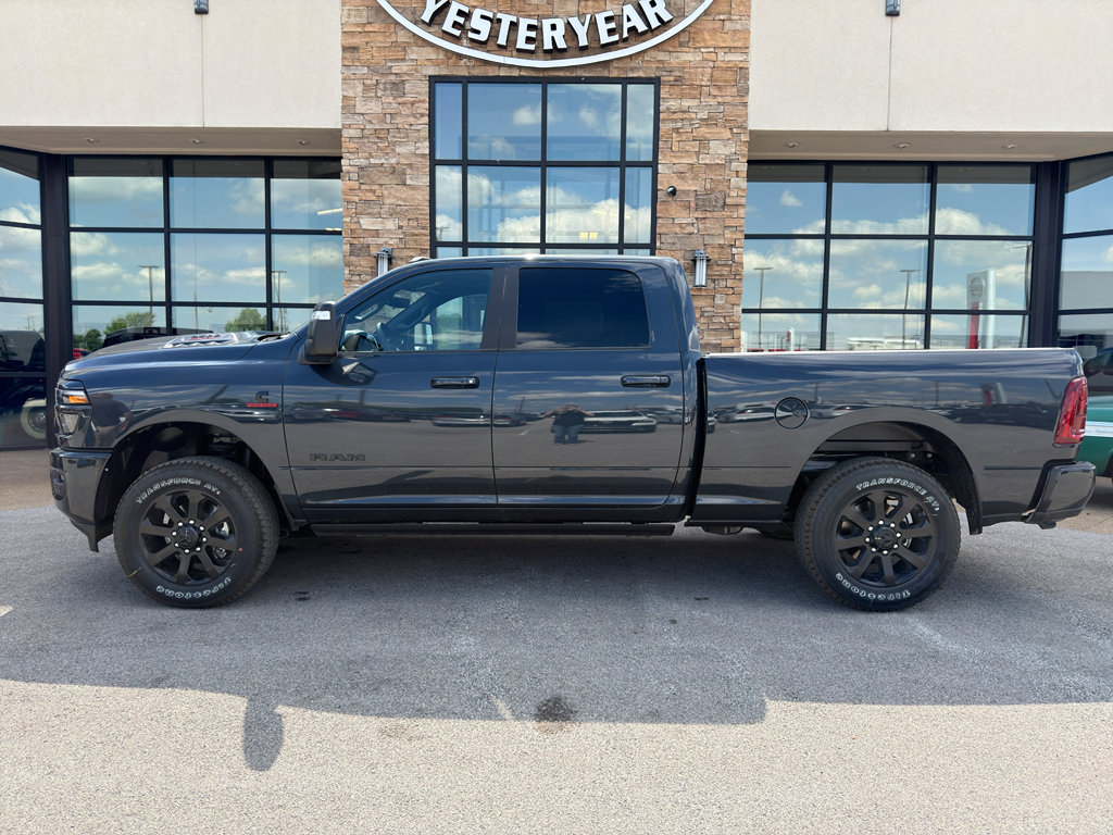 New 2026 RAM 2500 Laramie AWD/4WD image 2