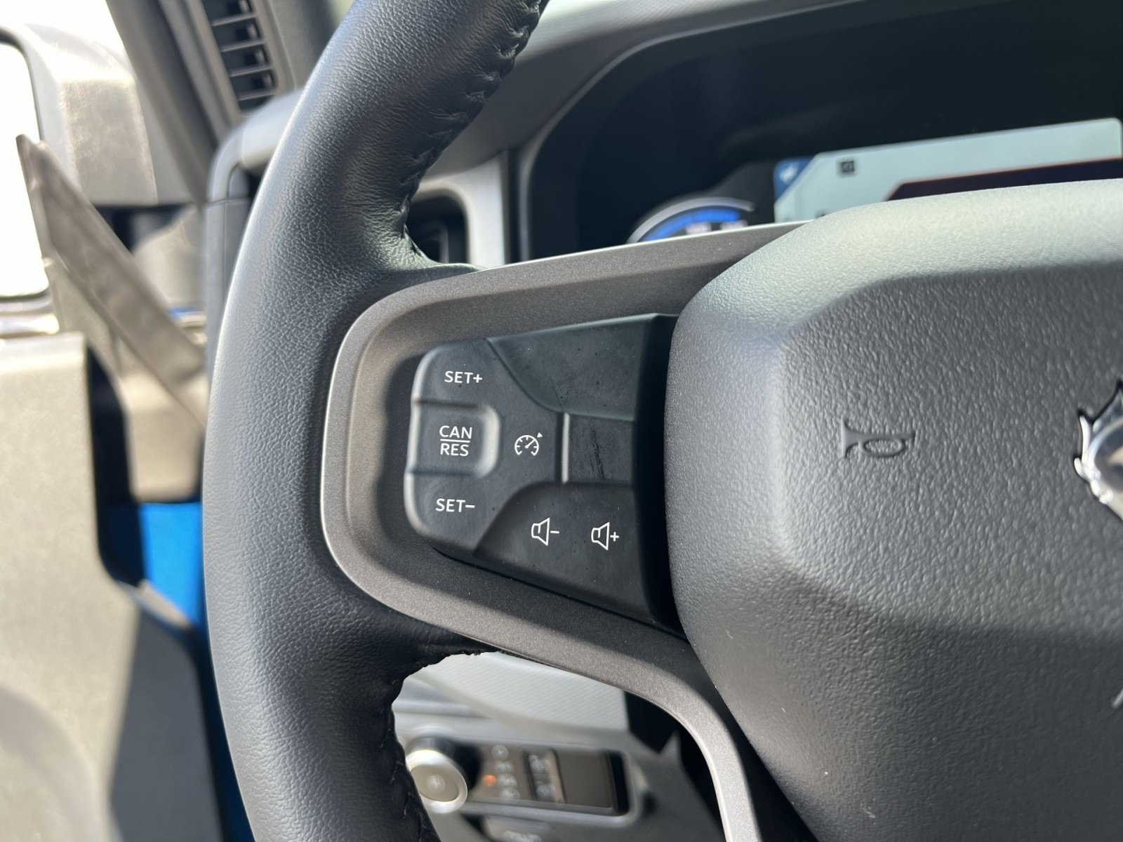 Used 2024 Ford Bronco Big Bend image 32