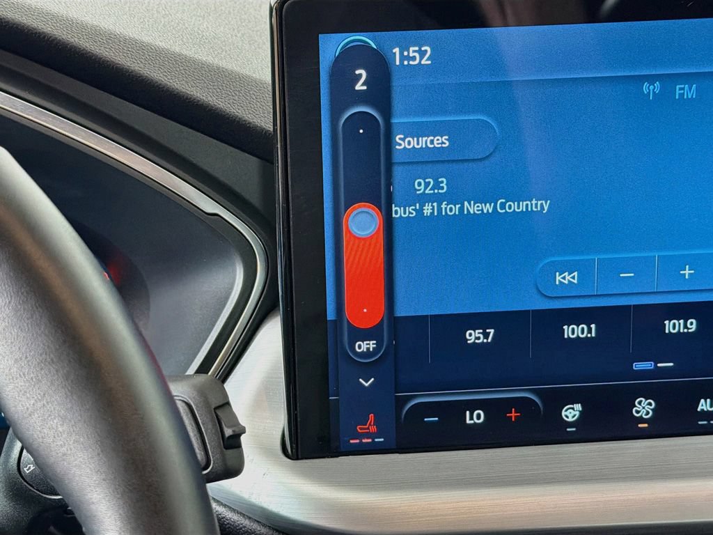 Used 2025 Ford Escape Platinum AWD/4WD image 38