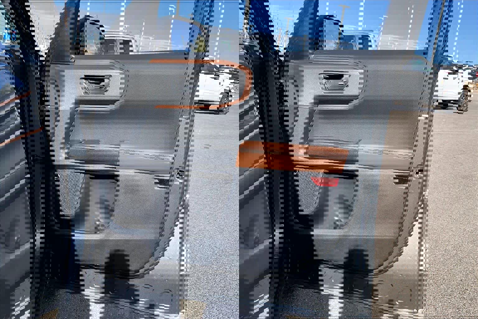 Used 2025 Ford Bronco Sport Outer Banks w/ Sasquatch Outer Banks Package image 21