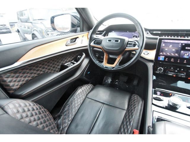 Used 2021 Jeep Grand Cherokee L Summit image 7