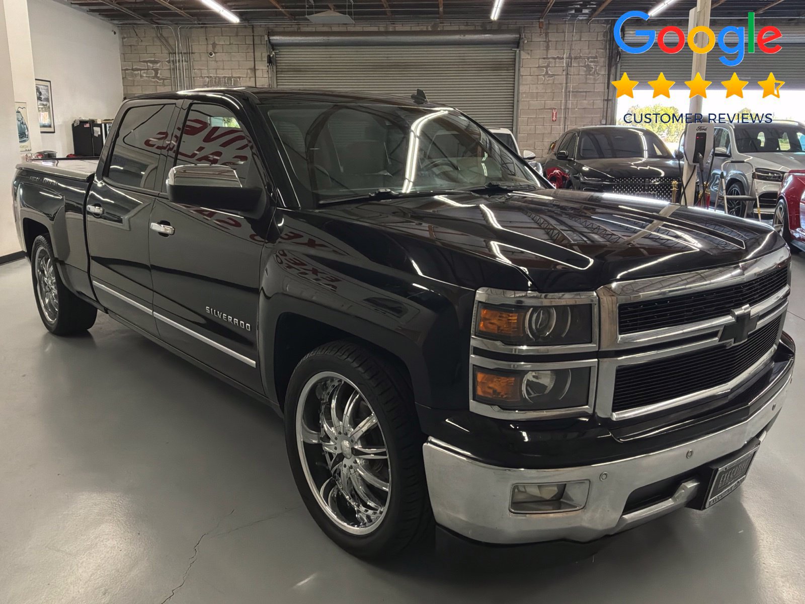Used 2014 Chevrolet Silverado 1500 LTZ w/ Driver Alert Package RWD image 3