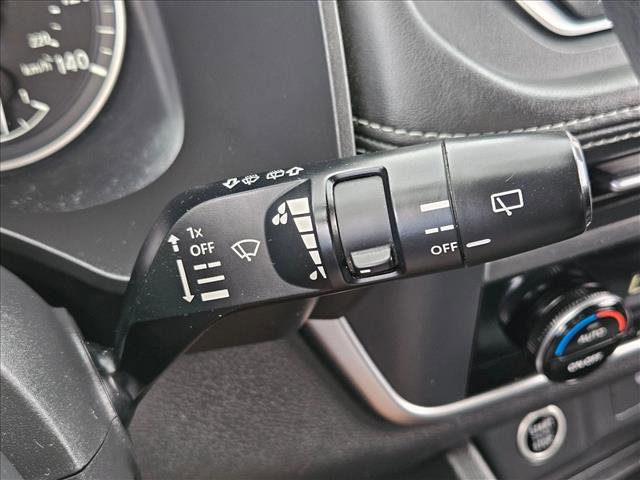 Used 2023 Nissan Rogue SV image 14