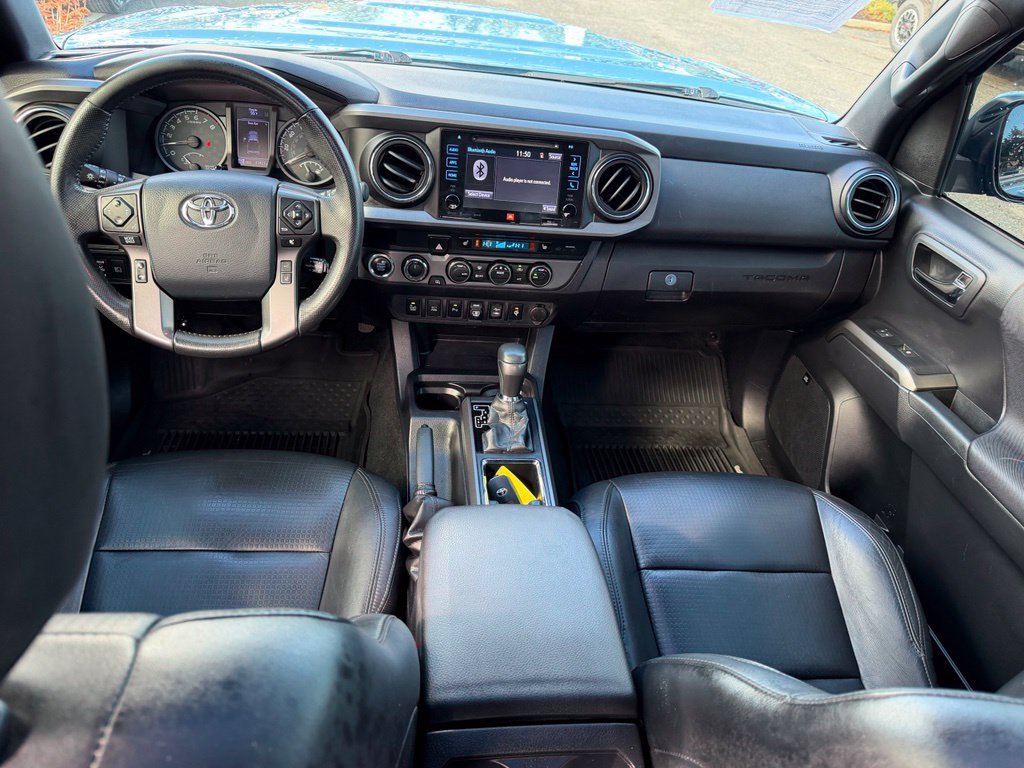Used 2019 Toyota Tacoma TRD Sport AWD/4WD image 19