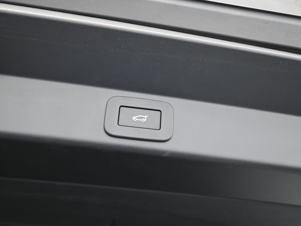 Used 2024 Land Rover Range Rover Sport Dynamic SE image 39