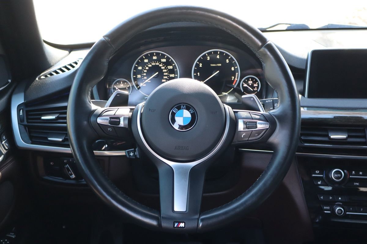 Used 2018 BMW X5 xDrive40e w/ M Sport Package image 19