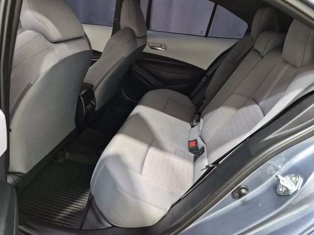 Used 2025 Toyota Corolla SE FWD image 13