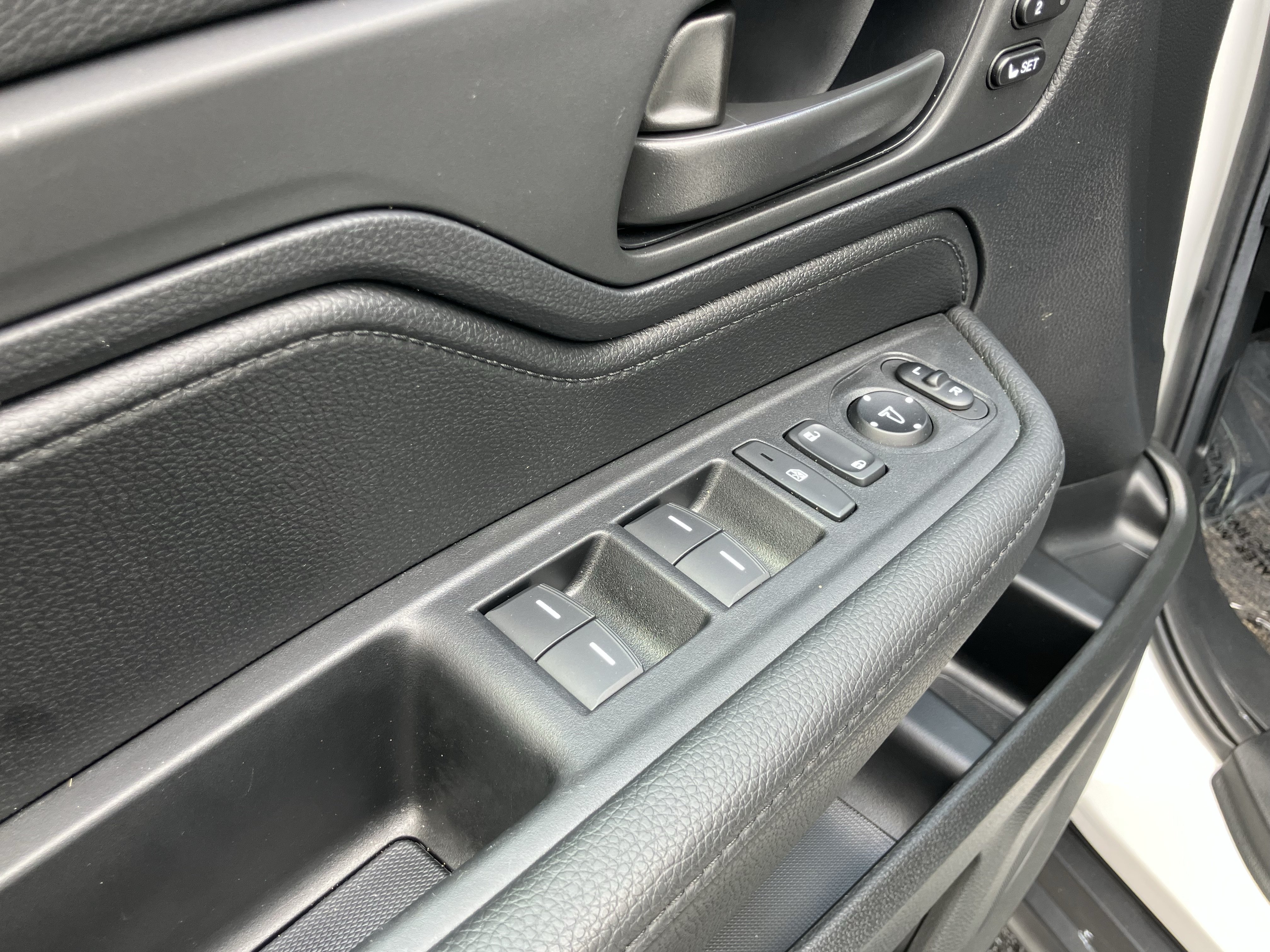 Used 2026 Honda Odyssey EX-L image 15
