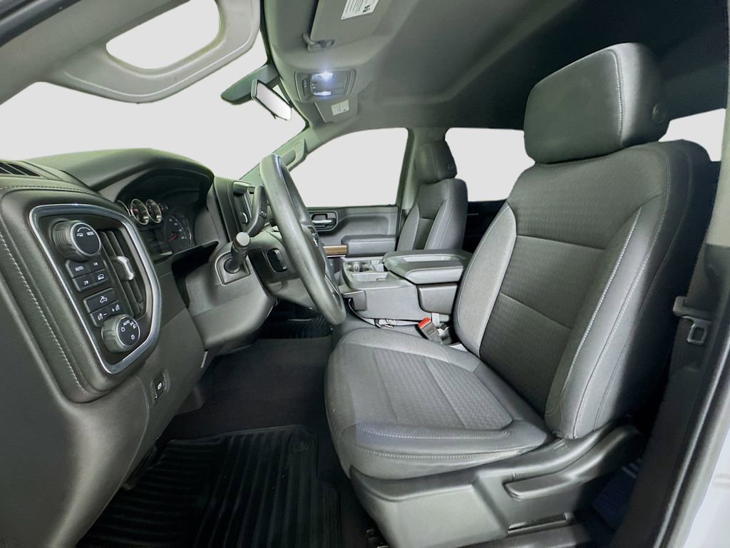 Used 2020 Chevrolet Silverado 1500 LT AWD/4WD image 11