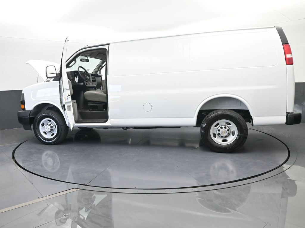 New 2025 Chevrolet Express 2500 w/ Driver Convenience Package image 69