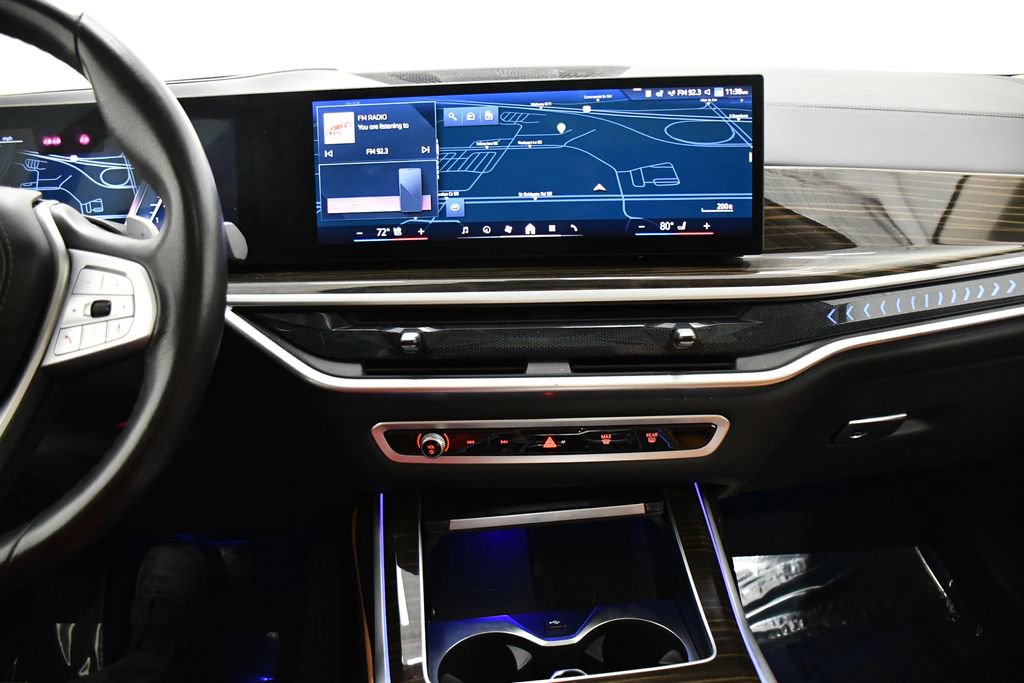 Used 2024 BMW X7 xDrive40i image 13