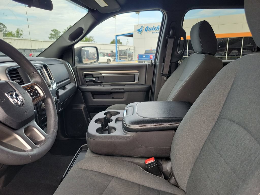Used 2024 RAM 1500 Warlock RWD image 13