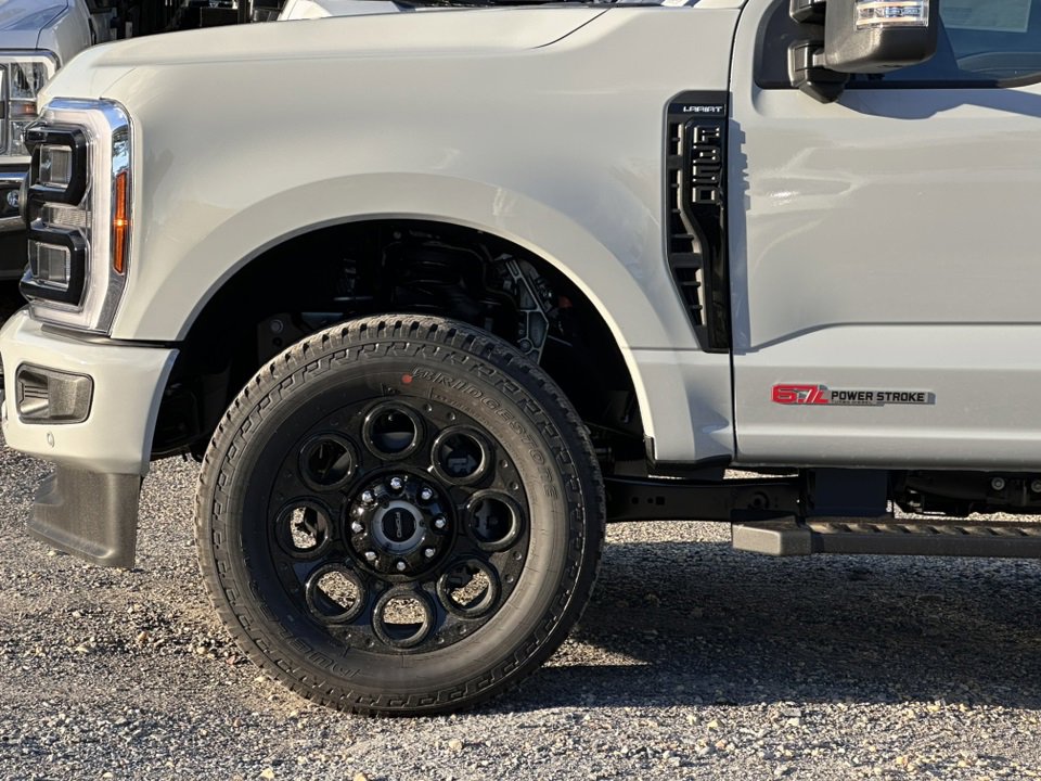 New 2025 Ford F350 Lariat w/ Lariat Ultimate Package image 5