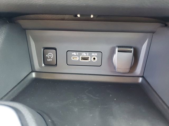 New 2025 Nissan Sentra SR w/ SR Premium Package image 19