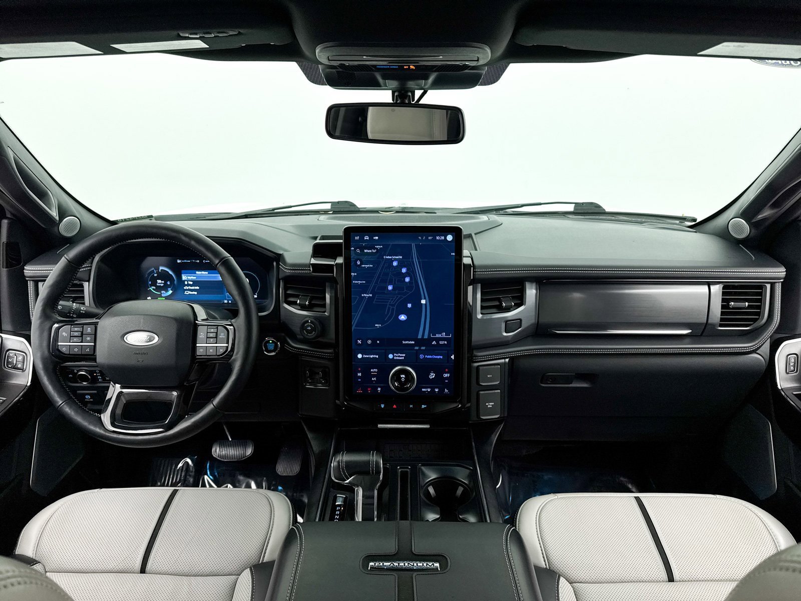 Used 2023 Ford F150 Lightning Platinum image 22