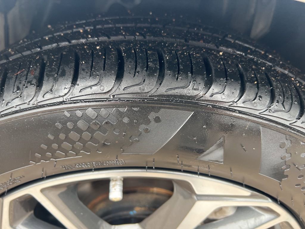 Certified 2023 Kia Forte LXS image 40