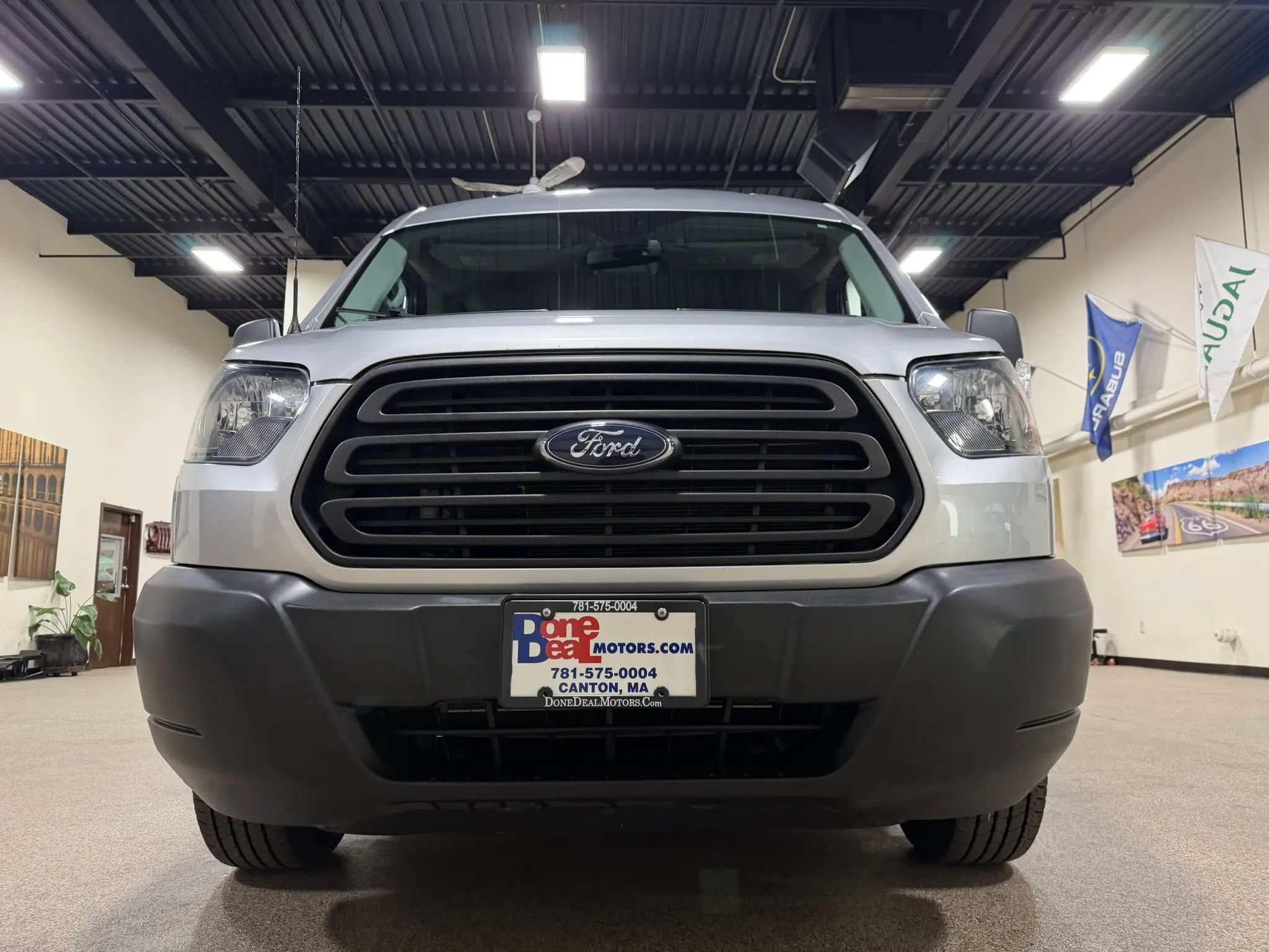 Used 2019 Ford Transit 150 XL RWD image 12