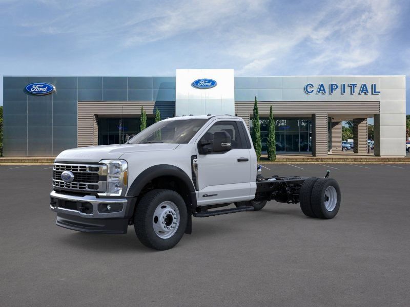New 2025 Ford F550 4x4 Regular Cab Super Duty image 1