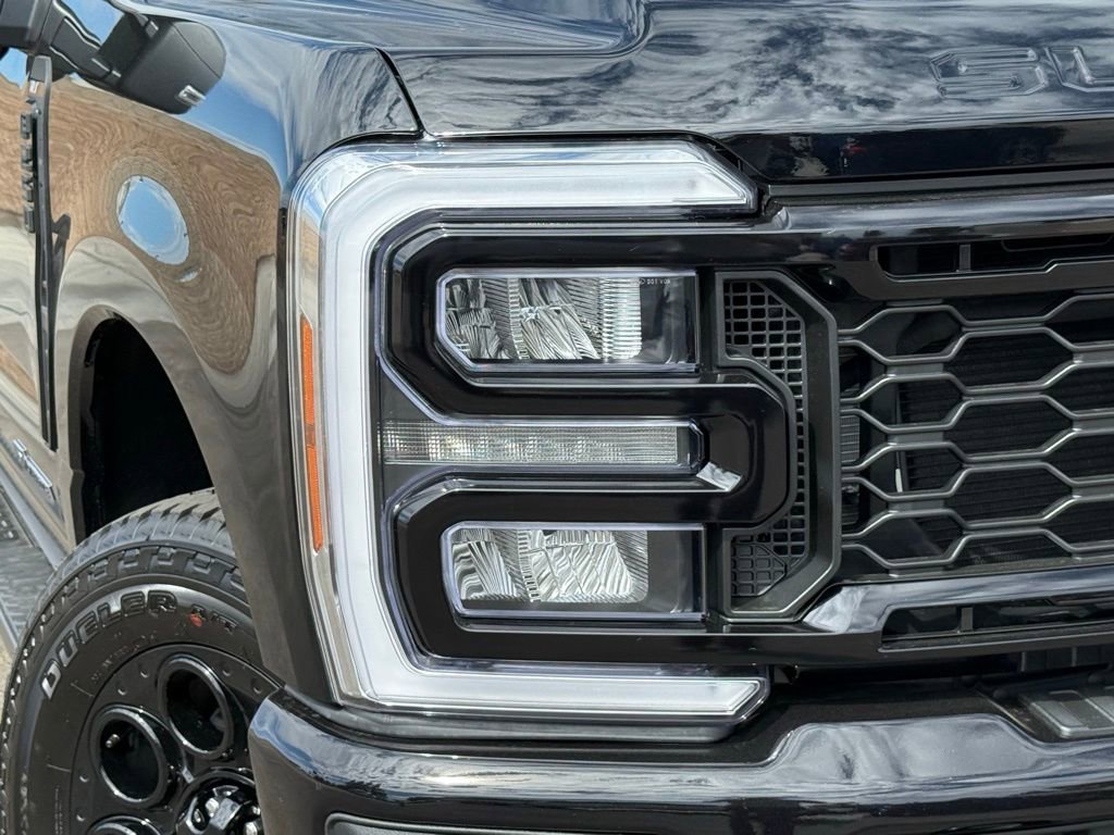 New 2026 Ford F250 XLT image 3