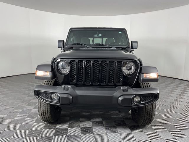 Used 2022 Jeep Gladiator Sport image 4