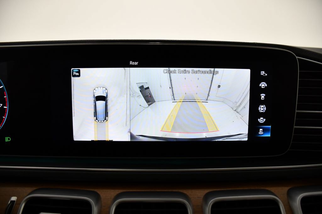 Certified 2022 Mercedes-Benz GLS 450 4MATIC image 16