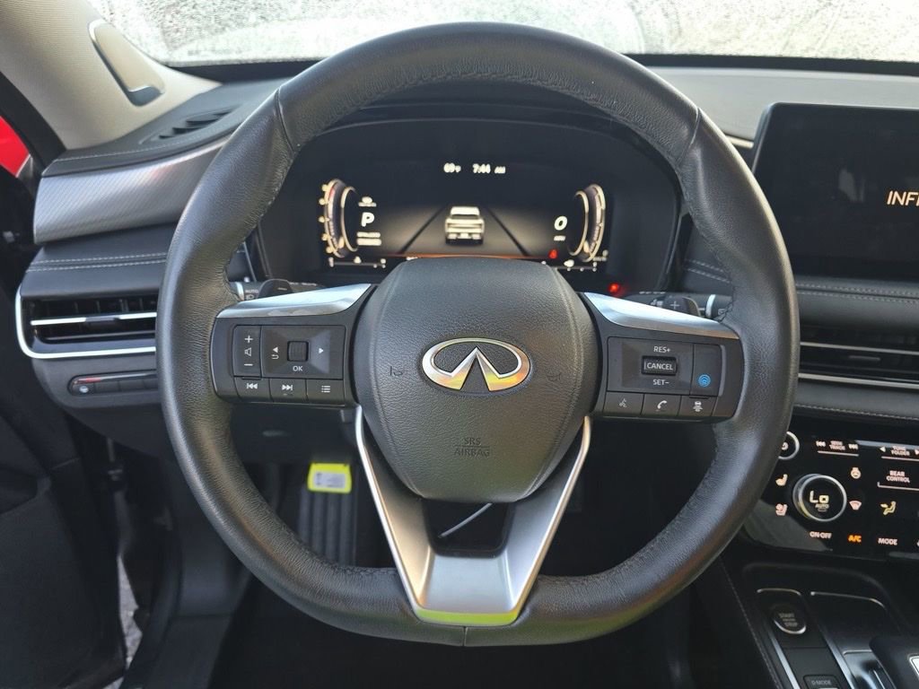 Certified 2023 INFINITI QX60 Luxe w/ Performance Audio Package image 18