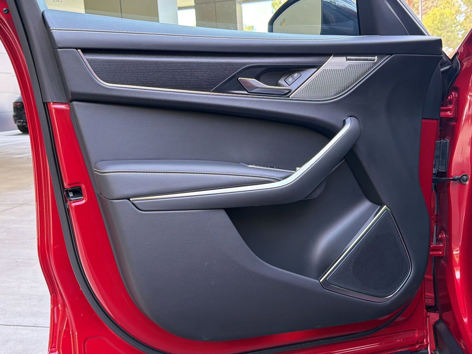 Used 2025 Jaguar F-PACE R-Dynamic S image 14