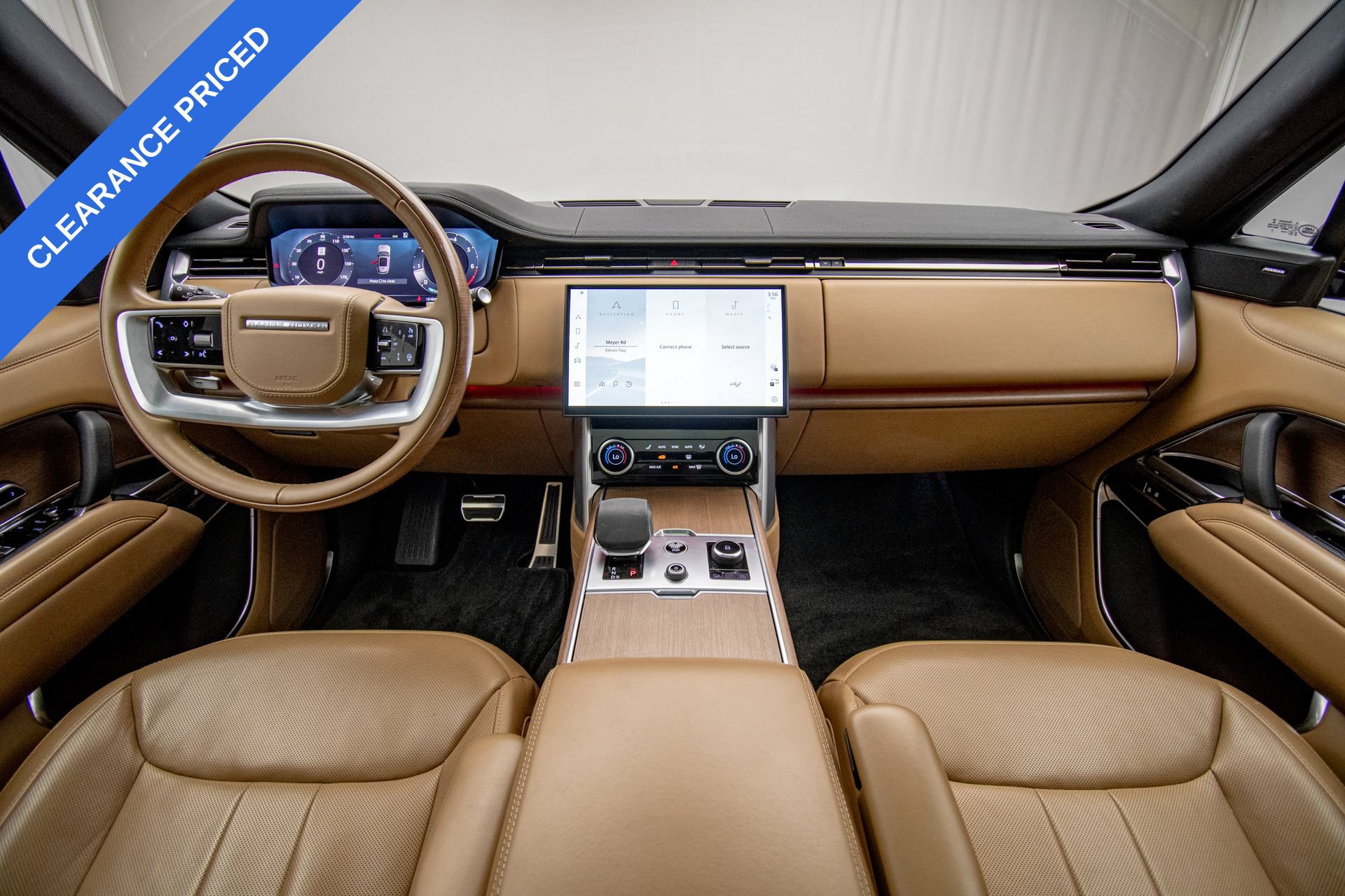Used 2023 Land Rover Range Rover SE AWD/4WD image 10