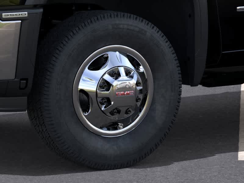 New 2026 GMC Sierra 3500 SLE AWD/4WD image 9