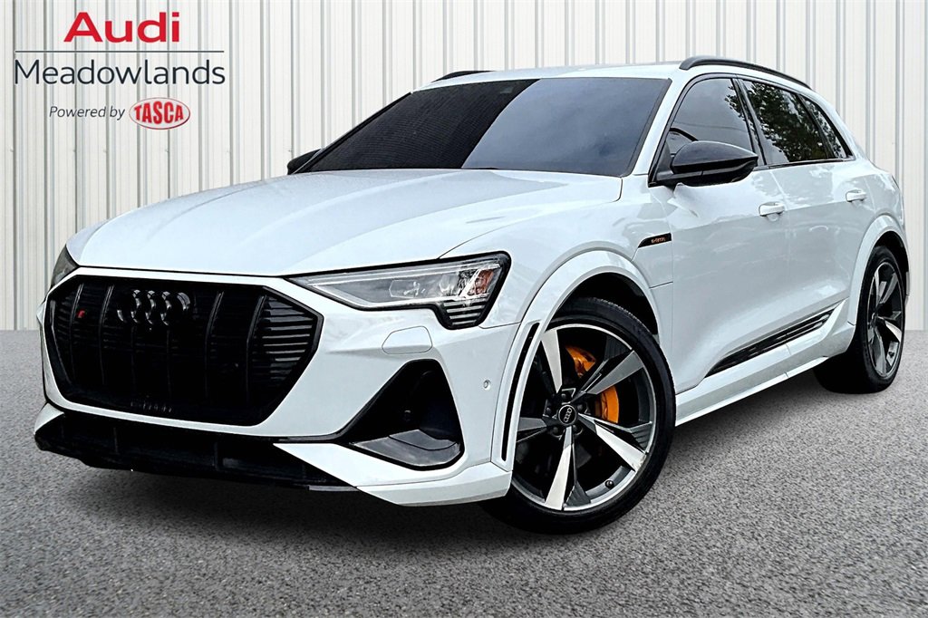 Used 2022 Audi e-tron S Premium Plus w/ 21" Black Optic Package