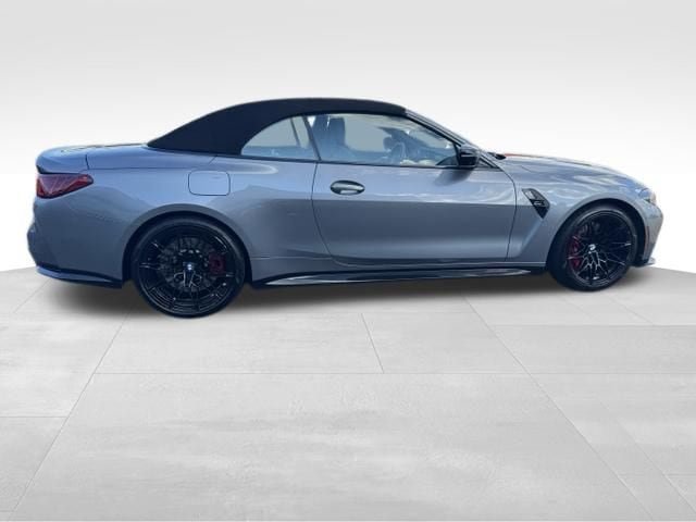 Used 2025 BMW M4 xDrive Competition w/ Executive Package AWD/4WD image 2