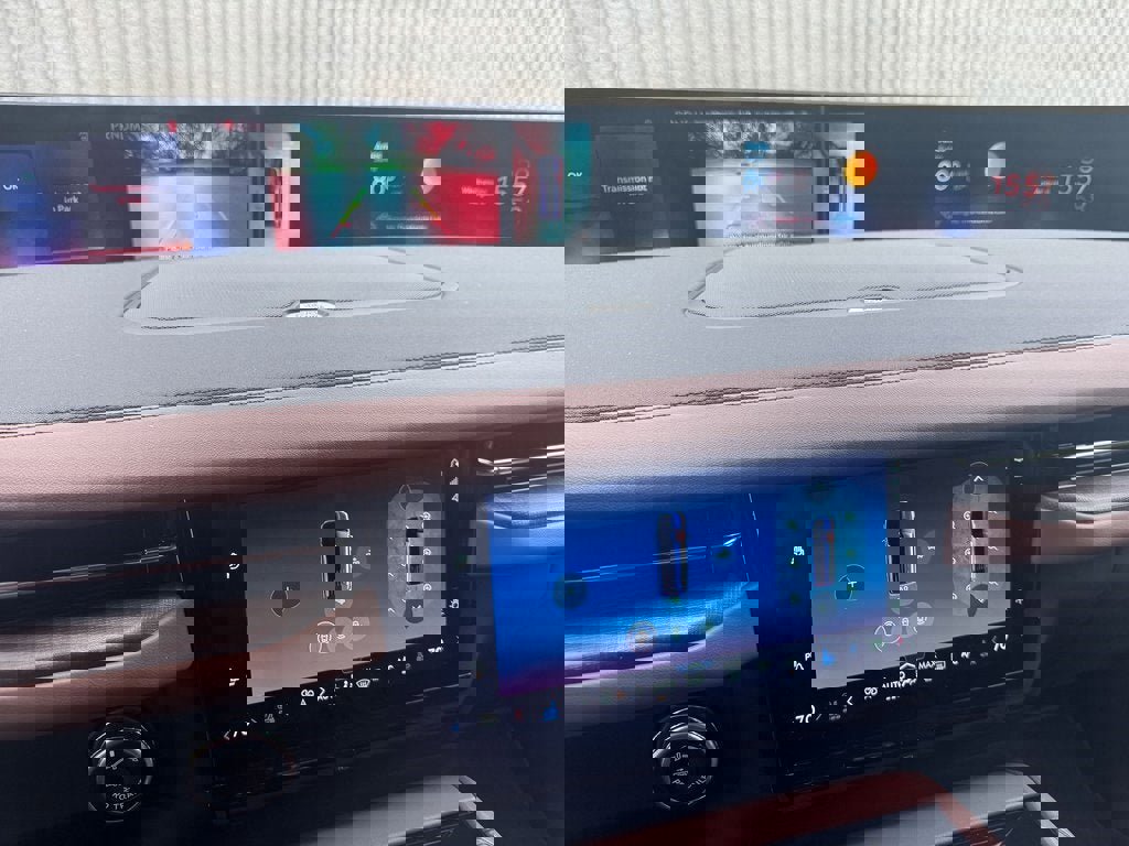 New 2025 Lincoln Navigator Reserve image 36