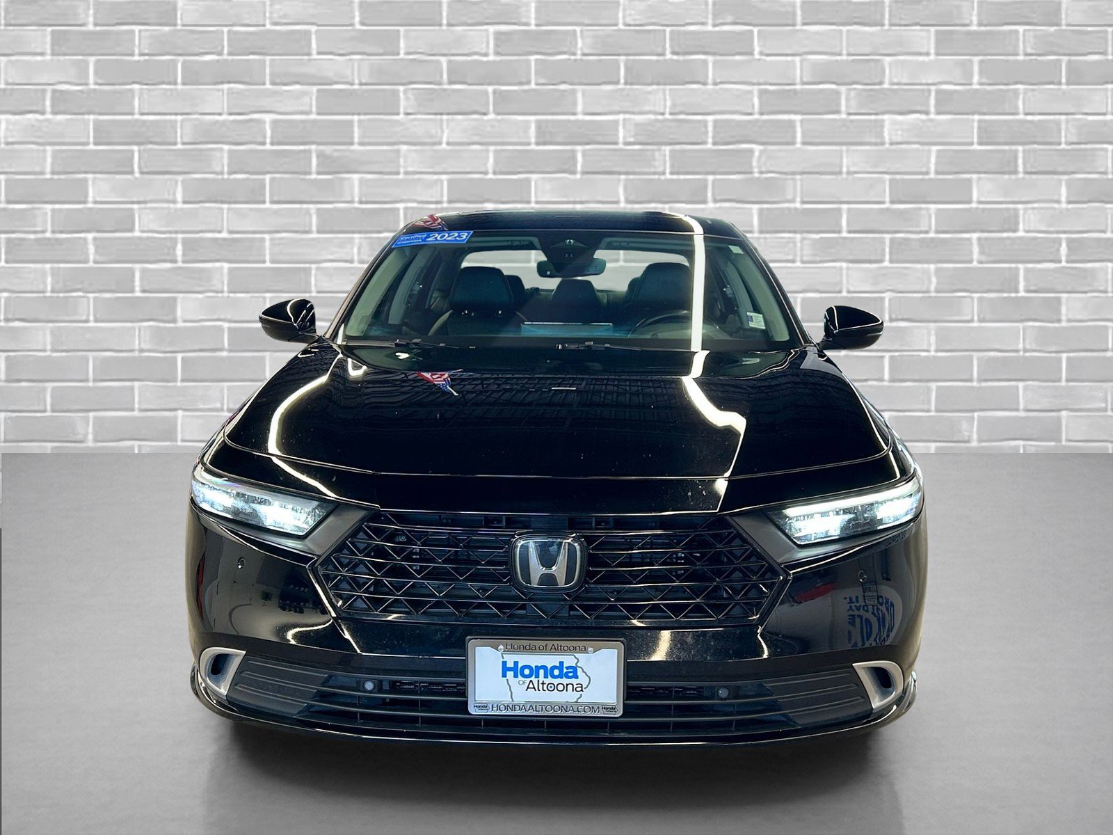 Used 2023 Honda Accord Touring image 7