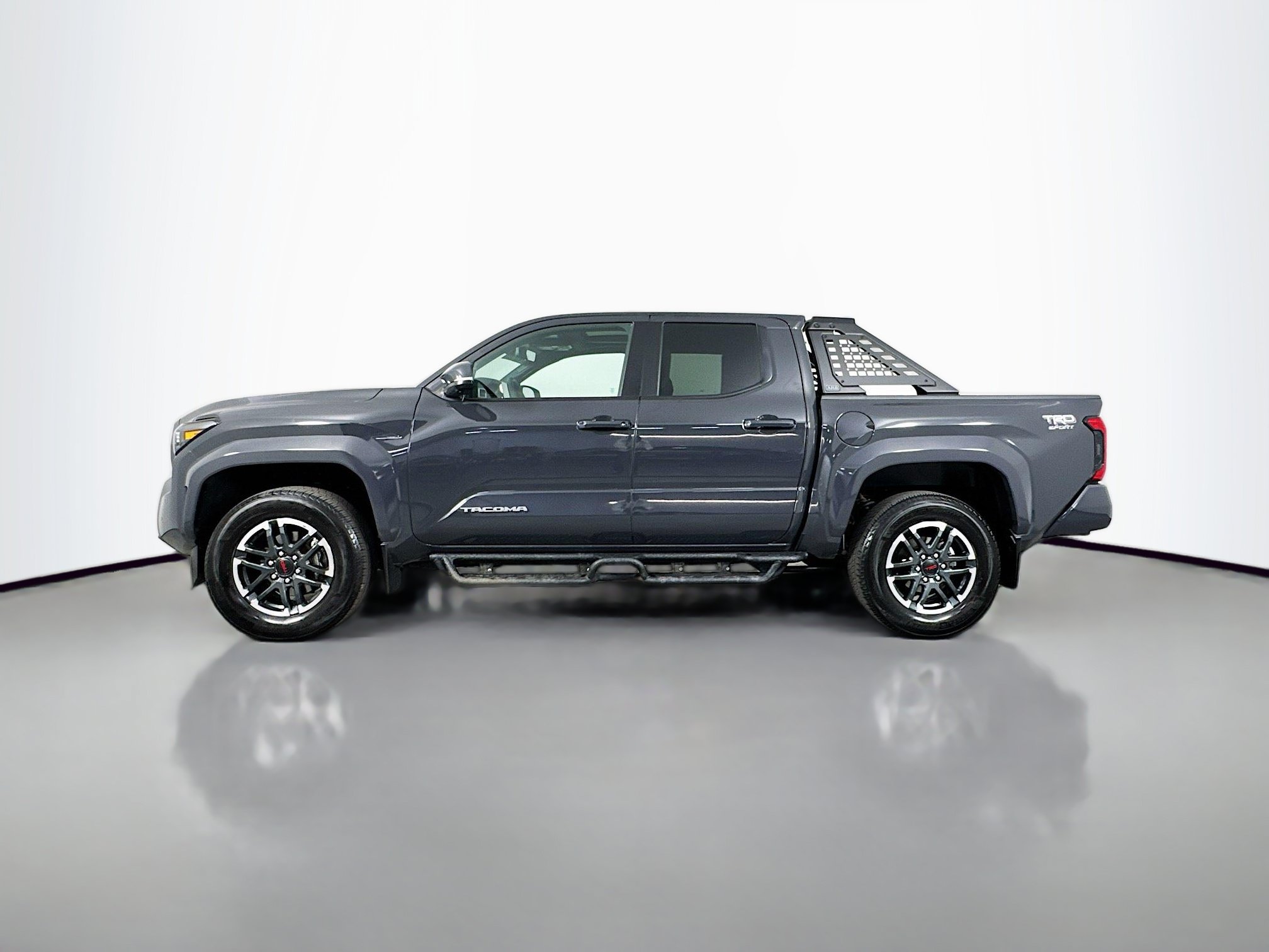 Certified 2024 Toyota Tacoma TRD Sport w/ TRD Sport Premium Package AWD/4WD image 4