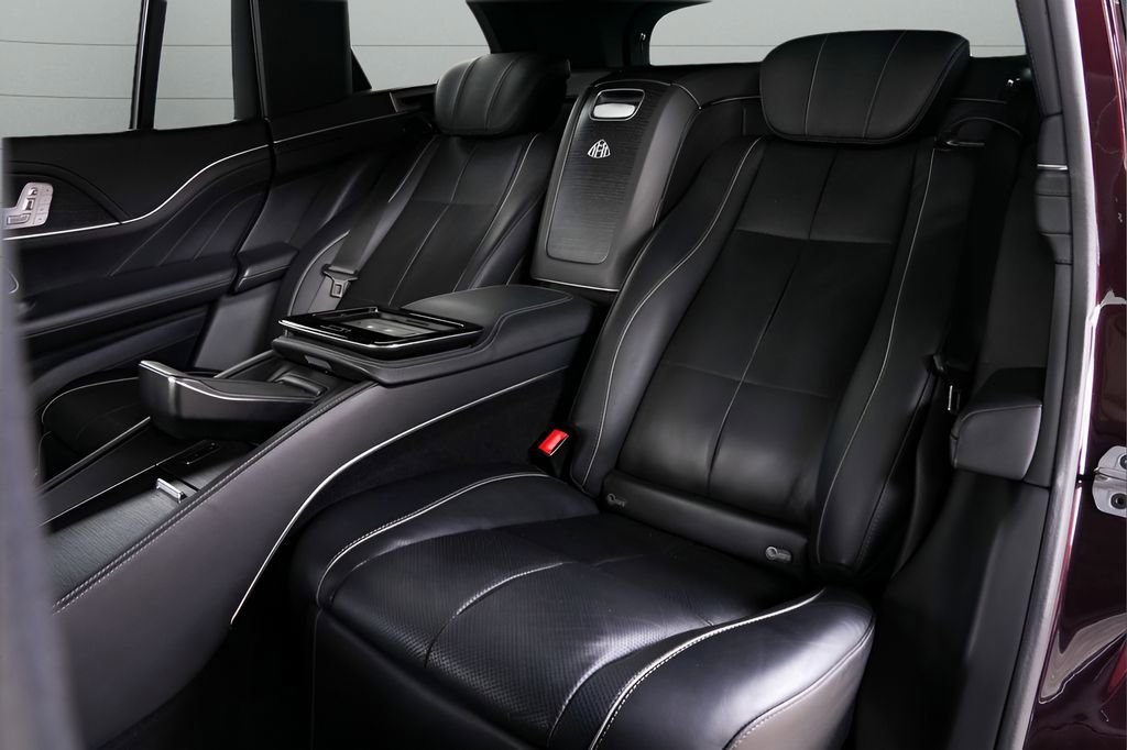 Used 2023 Mercedes-Benz Maybach GLS 600 4MATIC image 60